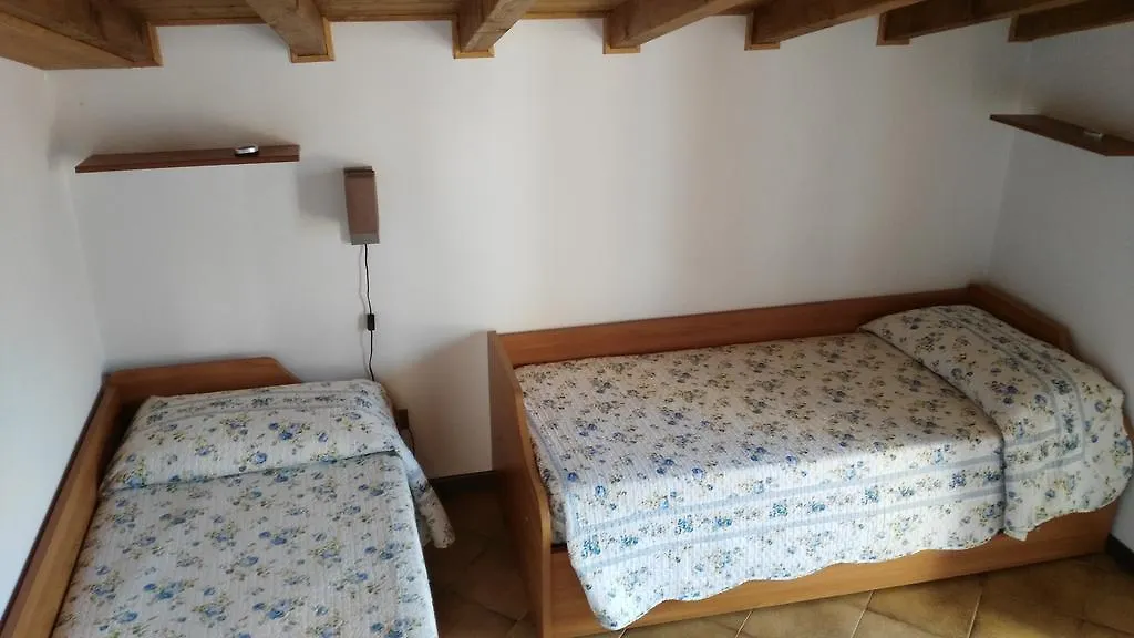 Ferienhaus Maison de Denise Lezzeno Italien