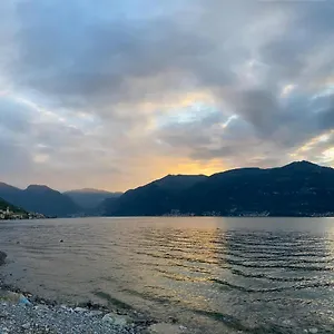 Hébergement de vacances Lake House Near Bellagio, Lezzeno