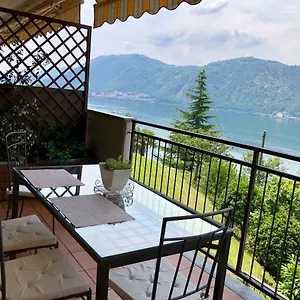 Appartement Con Bellissima Vista, Campione dʼItalia